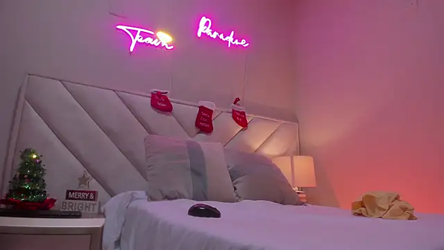 _emily__st's cam snapshot