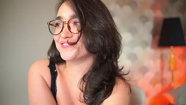 Shadow_Lotus live sex cam