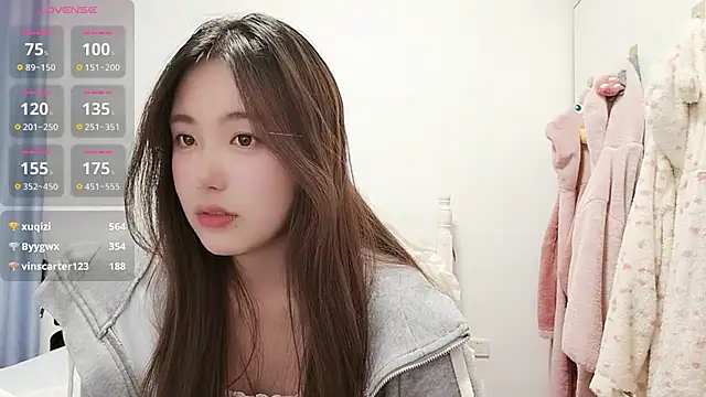 Luna_868 live sex cam