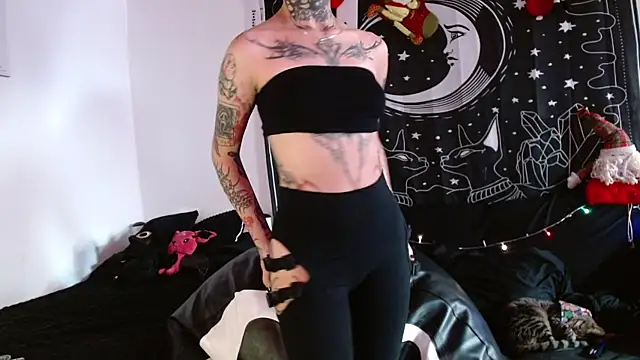 doll__bella's cam snapshot