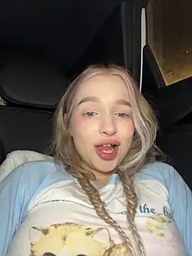 -teenytiny-'s cam snapshot