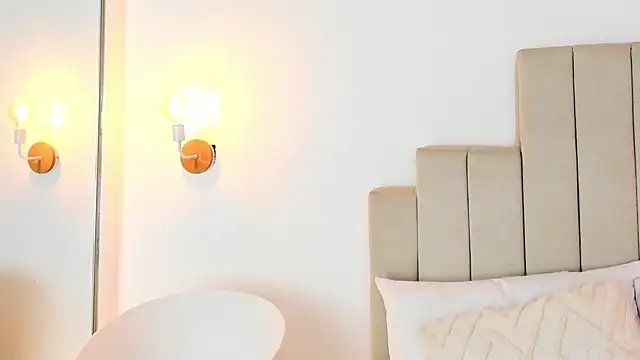 Michell_Wallker's cam snapshot