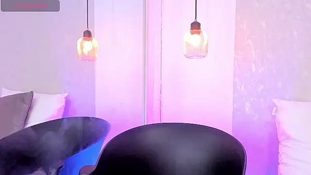 VioletteStarr's cam snapshot