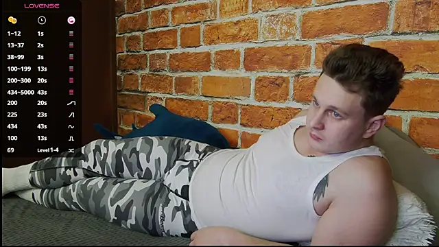 charlie_smiley live sex cam