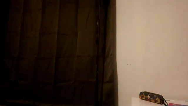 Bikerhot883hd's cam snapshot