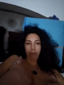 naughty69curls live sex cam