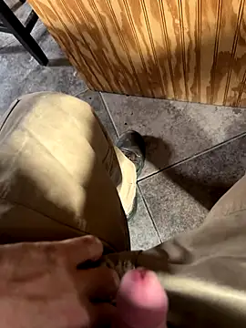 HardPierced29 live sex cam