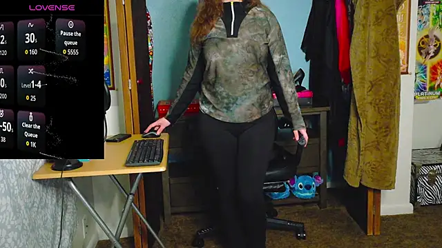 TreeJeanne live sex cam