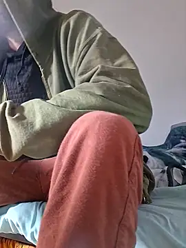 molozeb's cam snapshot