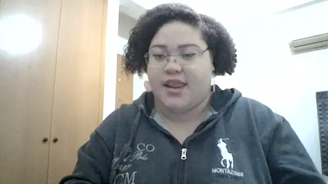 GoddessMocha live sex cam