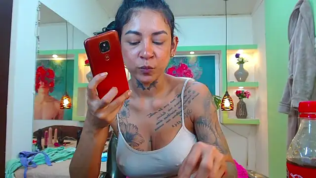 lorenapinto live sex cam