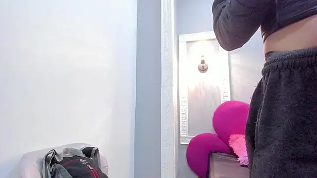 Bonniie_22 live sex cam