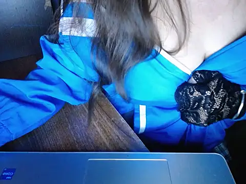 maian_love's cam snapshot