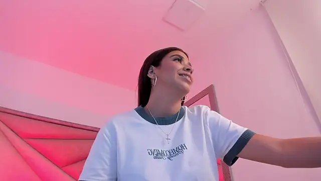 GiaFu's cam snapshot