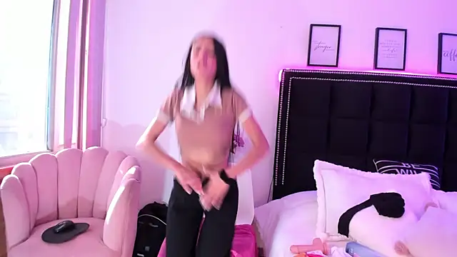 lya__brown's cam snapshot