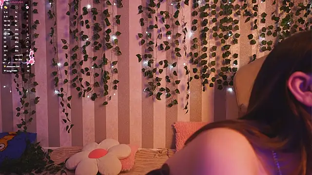 cheeky_cherry_'s cam snapshot