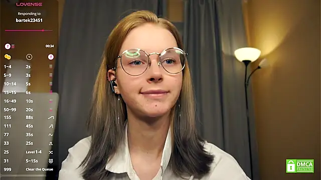 ToyaPletz's cam snapshot