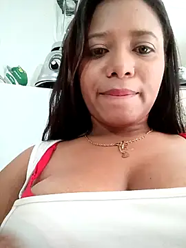 cindy_damm's cam snapshot