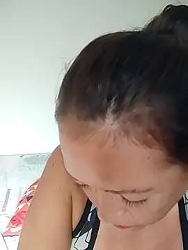 marinita13's cam snapshot