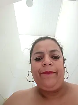 Mia-Glow's cam snapshot