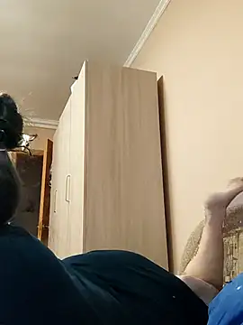 Zulfiya_Bruce's cam snapshot