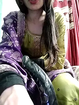 Noor_Darliing live sex cam