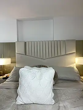 _laura_02 live sex cam