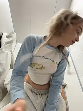 -teenytiny- live sex cam