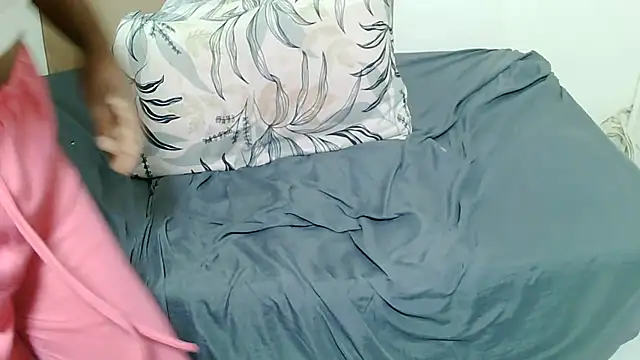 MissMoyo's cam snapshot