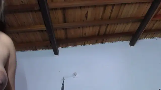 Nicolle_Milf live sex cam