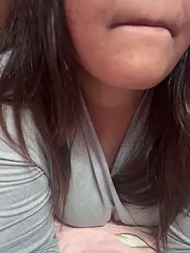 _nishalove19's cam snapshot