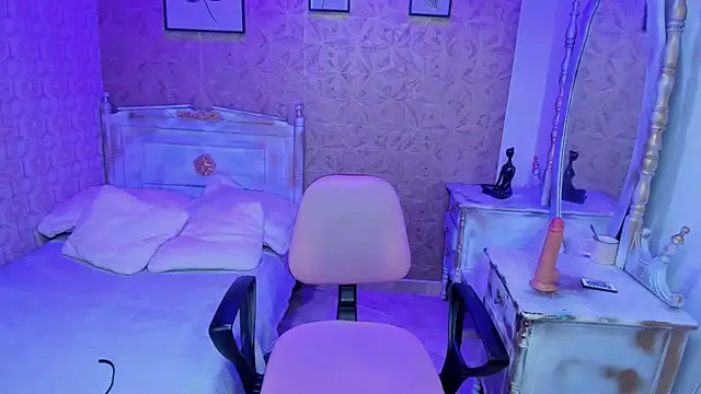 Sara_clk's cam snapshot