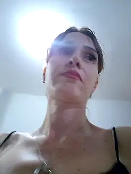 Irresistible24's cam snapshot