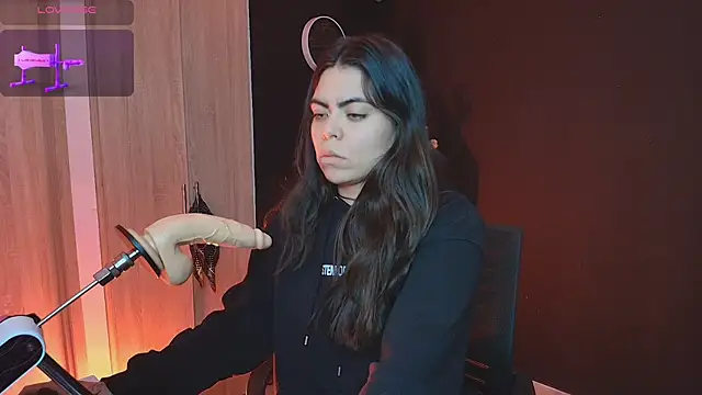 _WednesdayFriday_'s cam snapshot