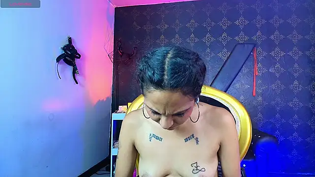 Sweettpleasure's cam snapshot