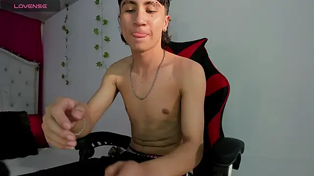 XaanderGrey's cam snapshot