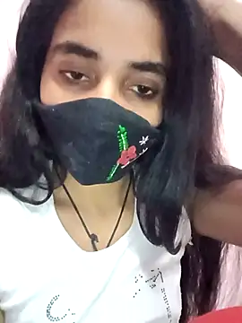 Raatki_Pari's cam snapshot