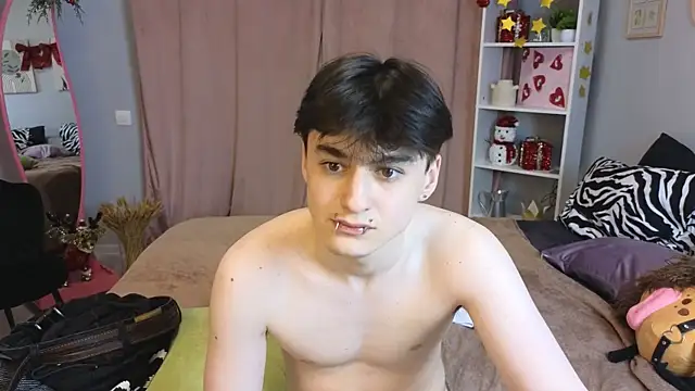 kevinhunter_'s cam snapshot