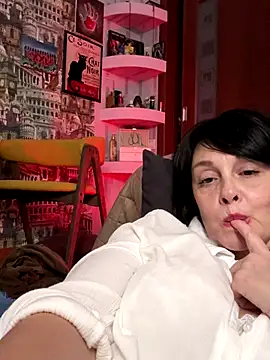 HotyEmily's cam snapshot