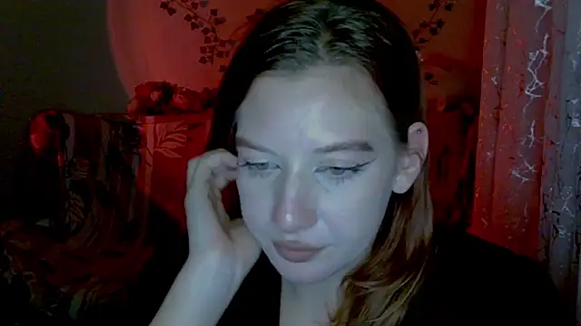 Lily_Ember's cam snapshot