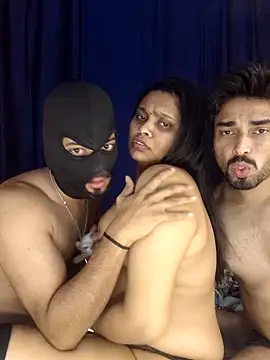 Sexy_DarloSiya's cam snapshot