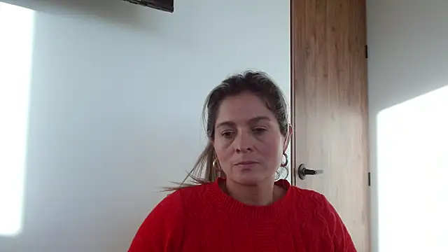 linda-mature43's cam snapshot