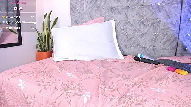 Seraphyne666's cam snapshot