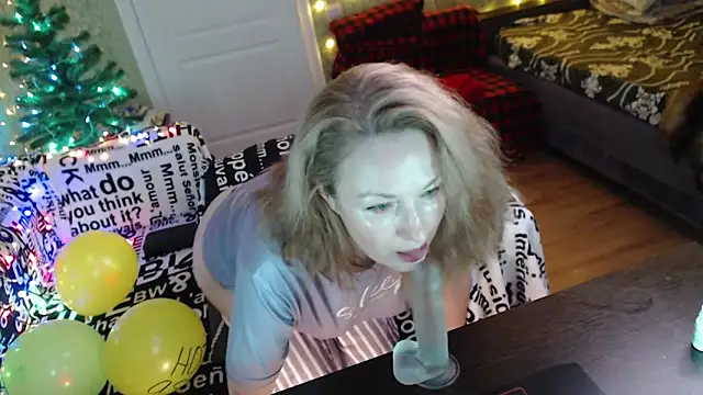 MarleneDietrich's cam snapshot