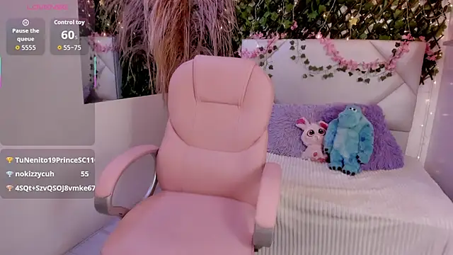 Abby_Piink's cam snapshot