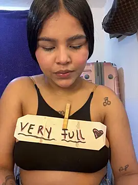 Brunette_Dirty_0limits's cam snapshot