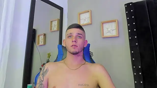 Mathewboy1's cam snapshot