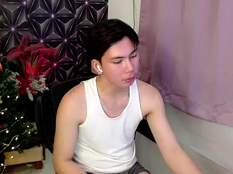 ursweet_jade's cam snapshot