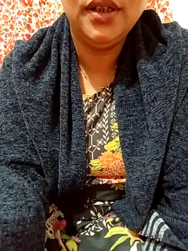 Priya_Boudi's cam snapshot