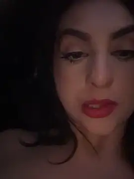 LlianneDiamond1's cam snapshot